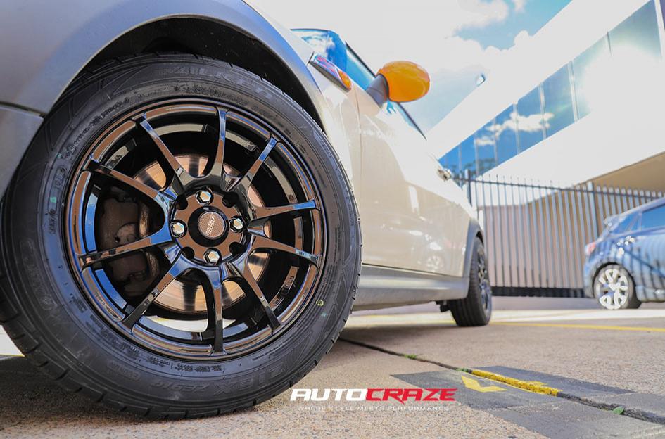 MINI-COOPER-S-CHALLENGE-BLACK